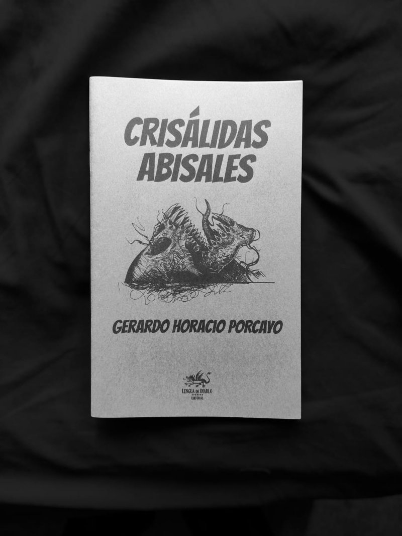 Portada de Crisálidas Abisales